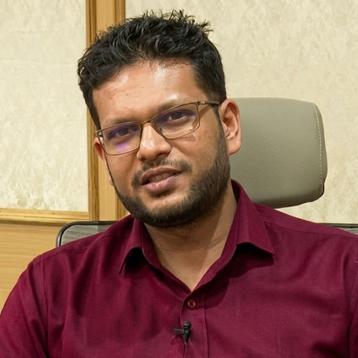 Dr. Akshay Agrawal