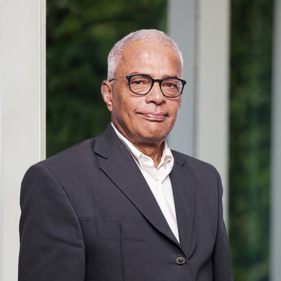 Mr. Ravi Bahl